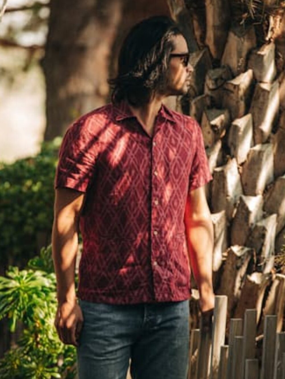 Taylor Stitch The Havana Camp Collar Shirt in Wine Ikat Size Large